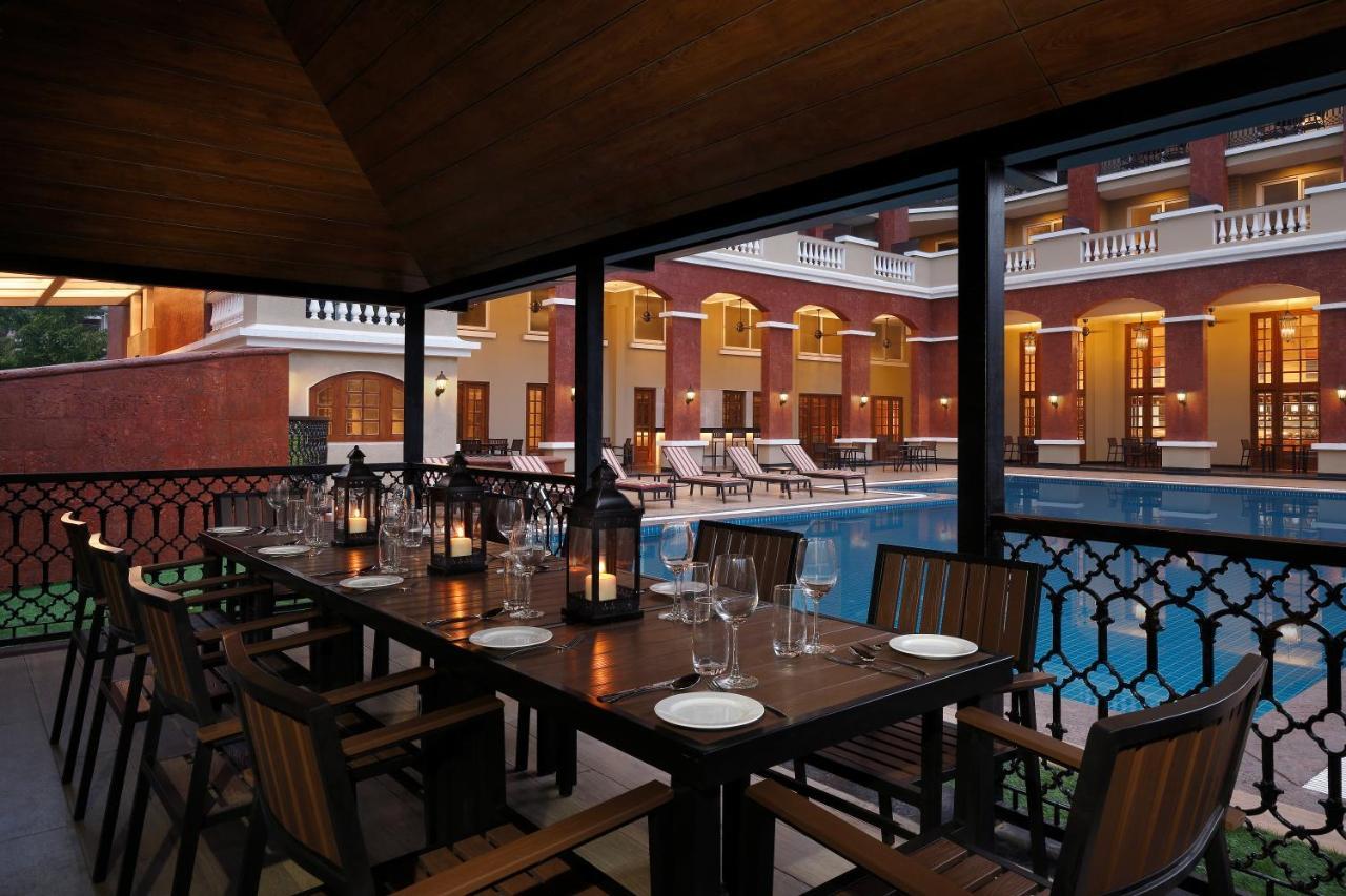Hotel Fairfield By Marriott Goa Calangute Esterno foto
