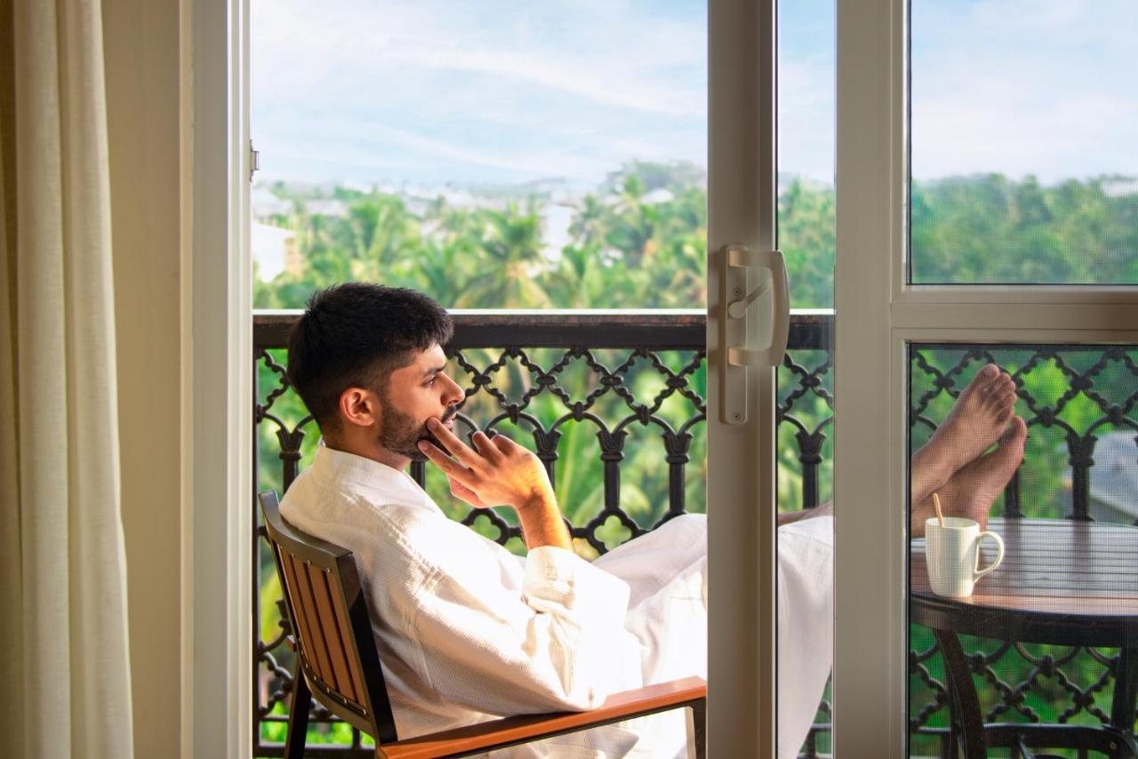 Hotel Fairfield By Marriott Goa Calangute Esterno foto