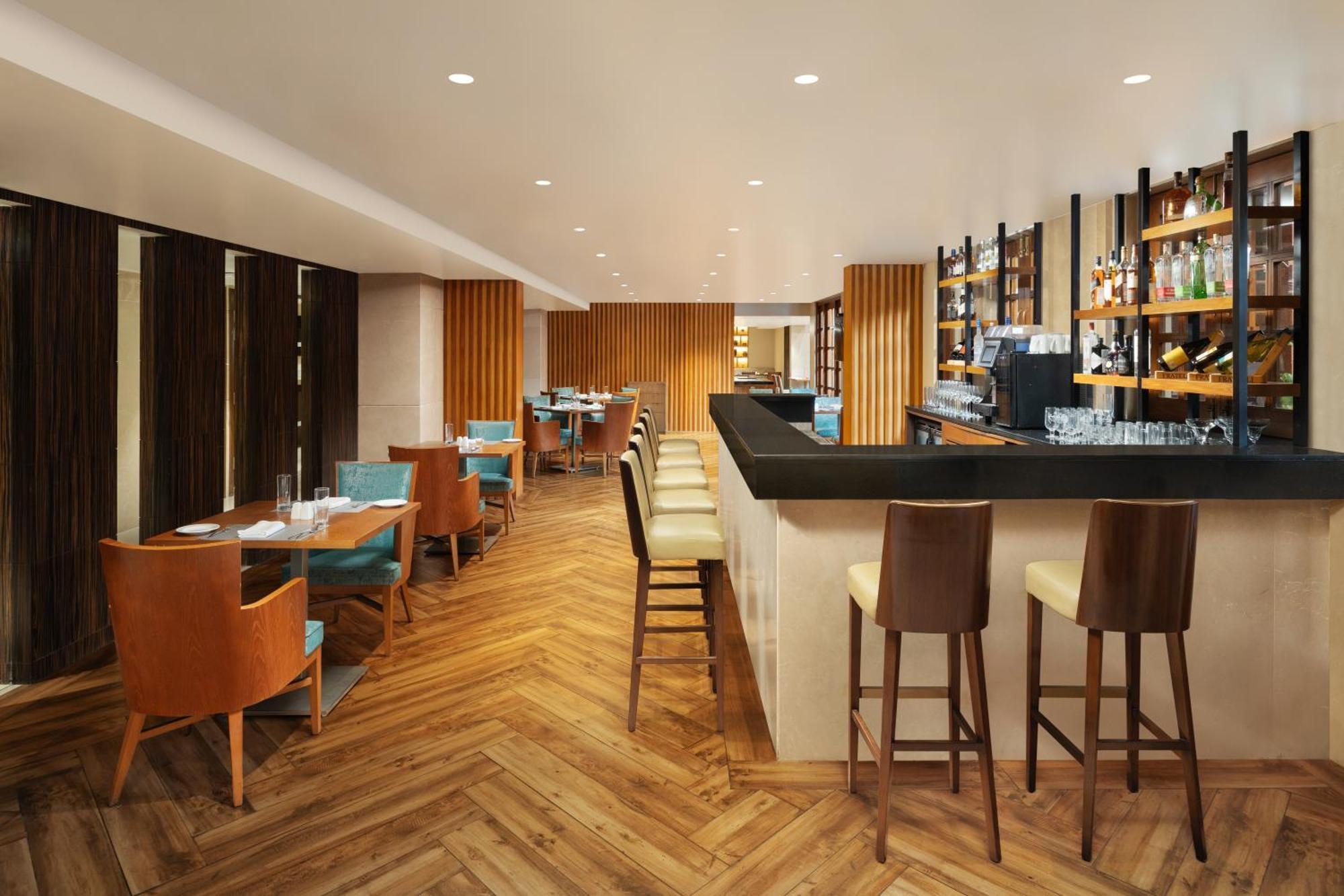 Hotel Fairfield By Marriott Goa Calangute Esterno foto