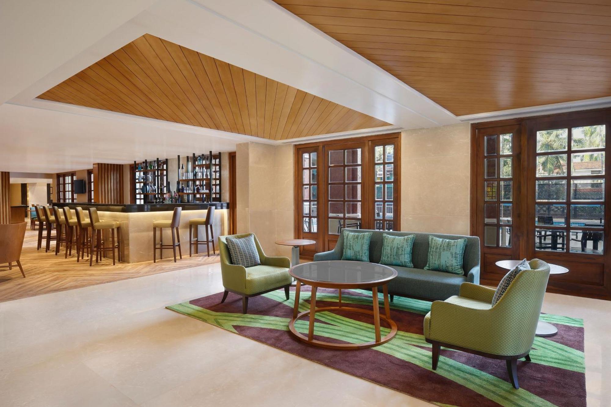 Hotel Fairfield By Marriott Goa Calangute Esterno foto